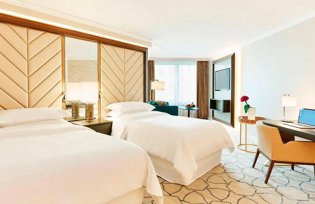 Sheraton Grand Warsaw-1